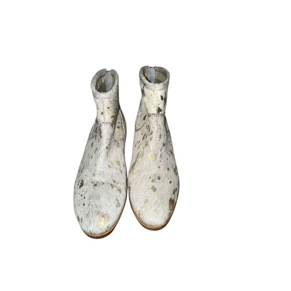 Coconuts Multicolor cow Calf Hair Ankle Booties Size 7.5 - Picture 2 of 6